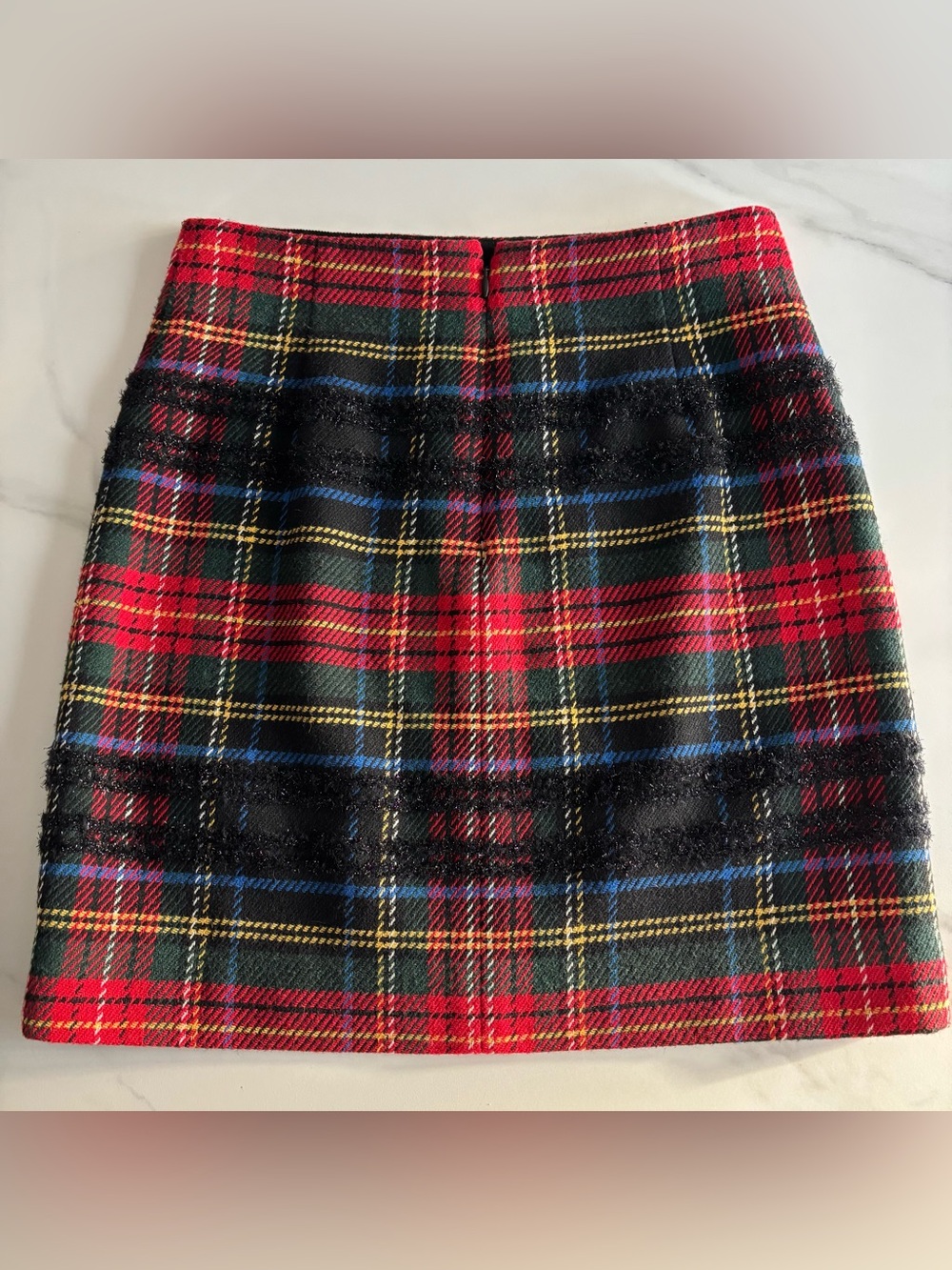 J. Crew Red Green Plaid Mini Skirt with Blue and Yellow Accents sz 2 wool blend - Picture 4 of 11